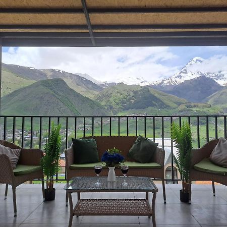 Prime Hotel Kazbegi ภายนอก รูปภาพ