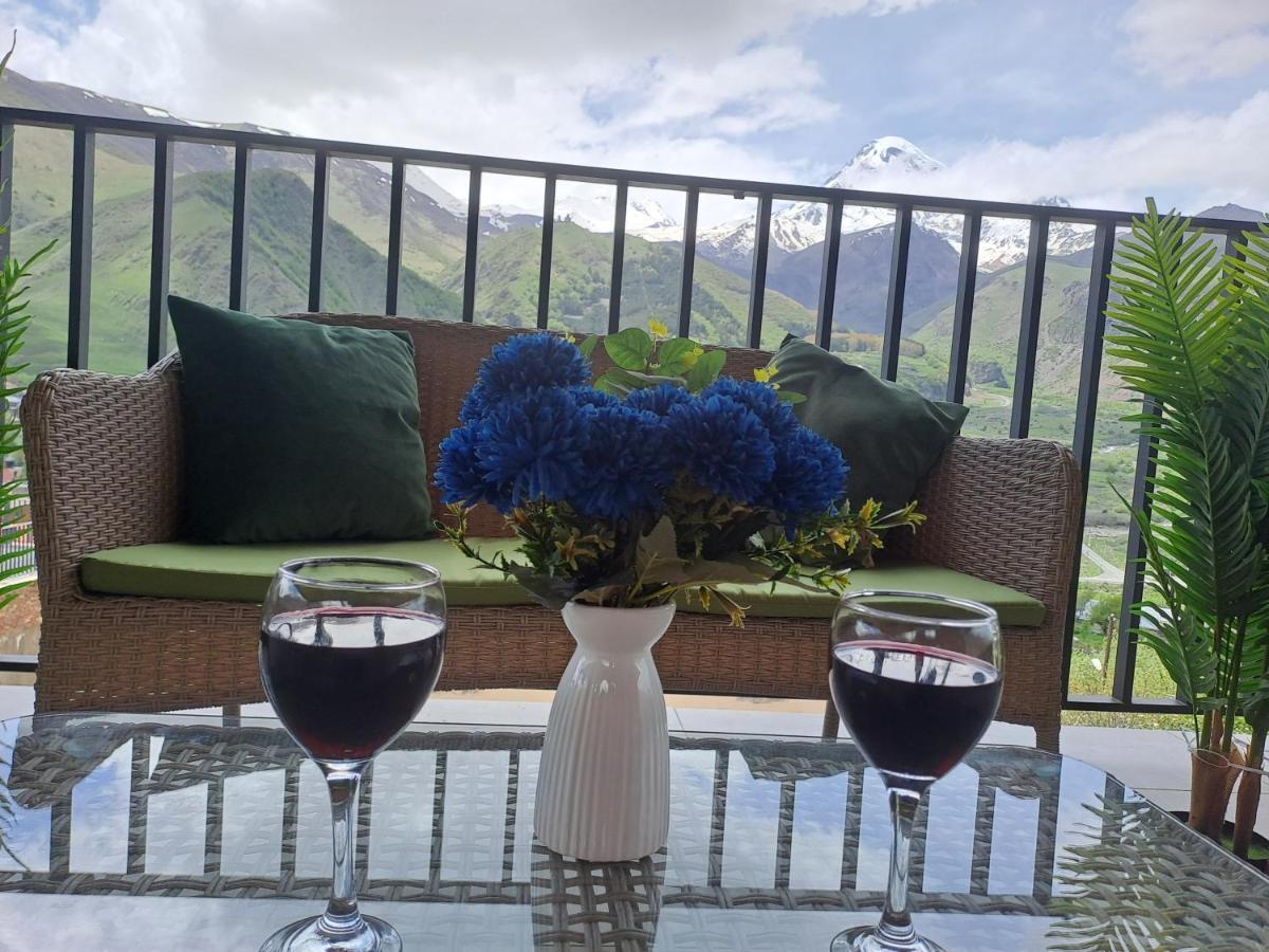Prime Hotel Kazbegi ภายนอก รูปภาพ
